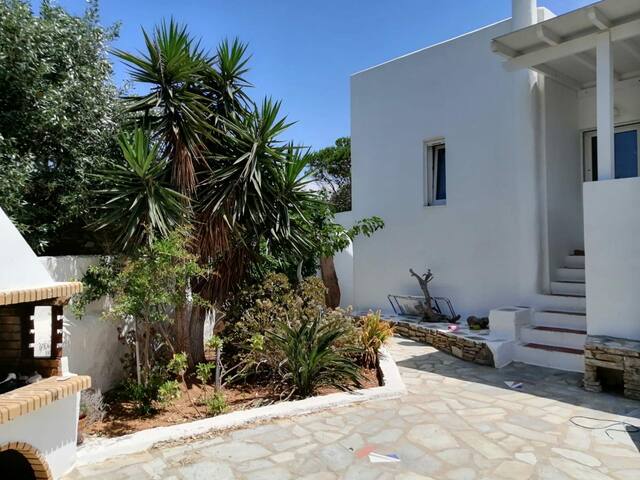 Antiparos Panagia House (with Private Pool) gallery image 3