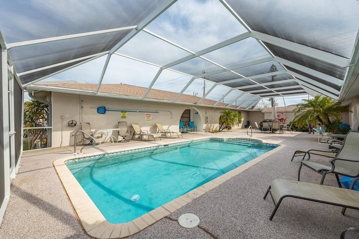 Lake Louise Vacations - Cape Coral, FL