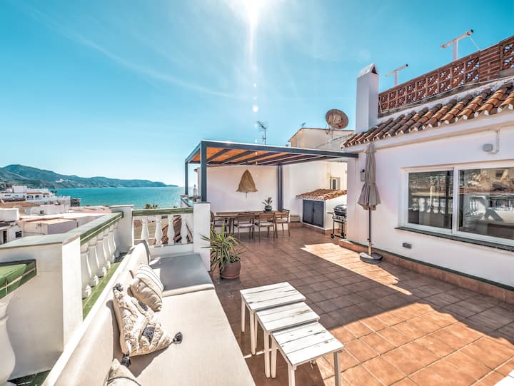 Penthouse With Rooftop Terrace In Torrecilla - 內爾哈