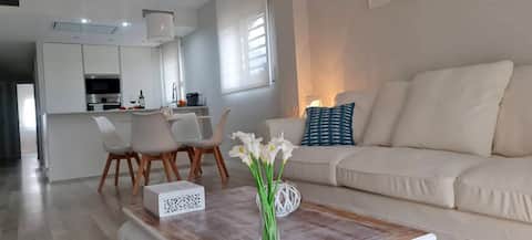 Popular Airbnb listing: Golf Mar in L'escala