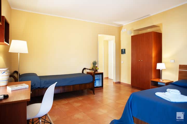 Ancient Aristocrat Lodging In The Heart Of Tropea - Tropea