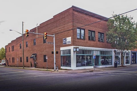 Stay in the heart of Salem, VA