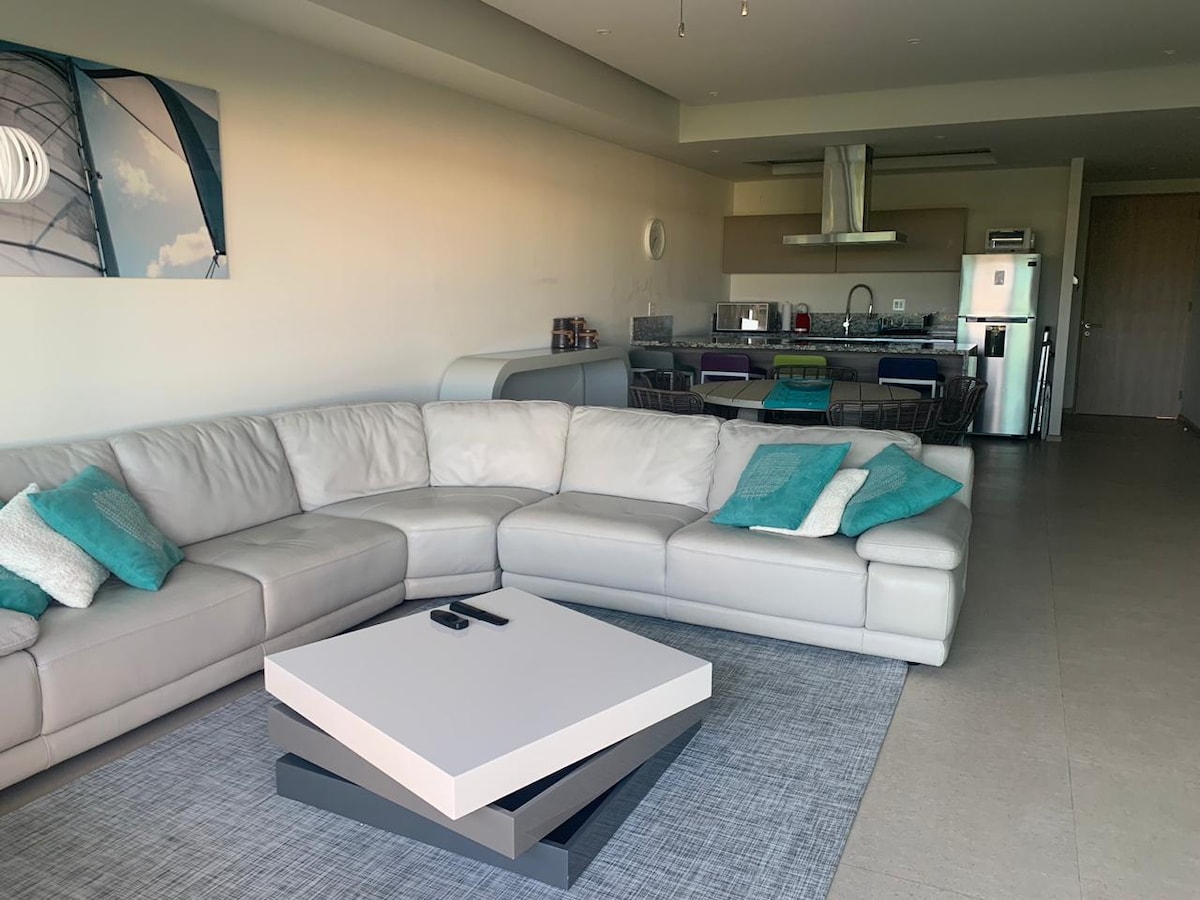 Anuncio de Airbnb popular: Depa Isla Residences Acapulco Diamante en Acapulco De Juárez