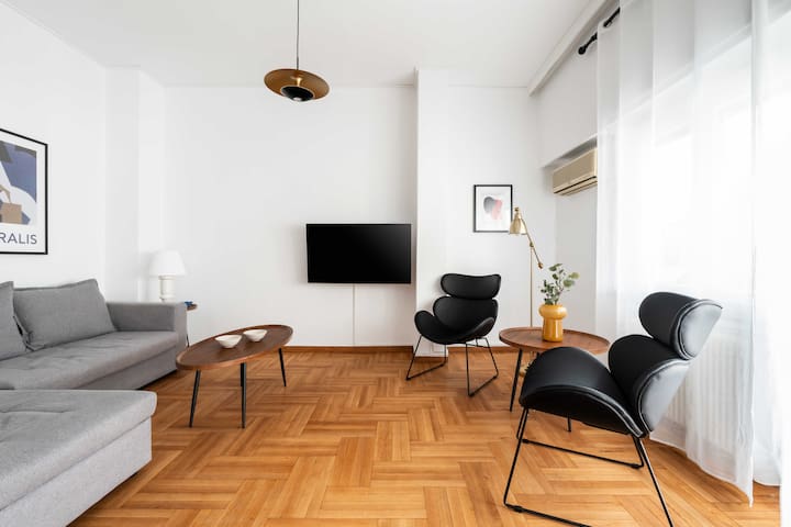 YestayHomes*Kolonaki*Sina Street