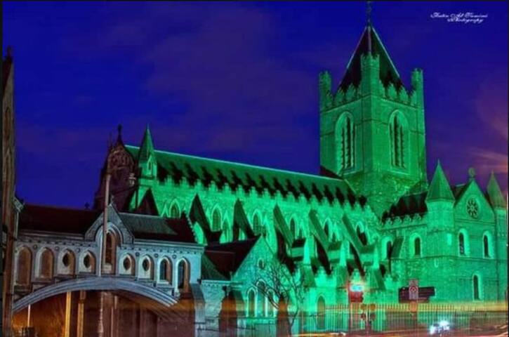 Dublin City Heart- Location Location Location! gallery image 4