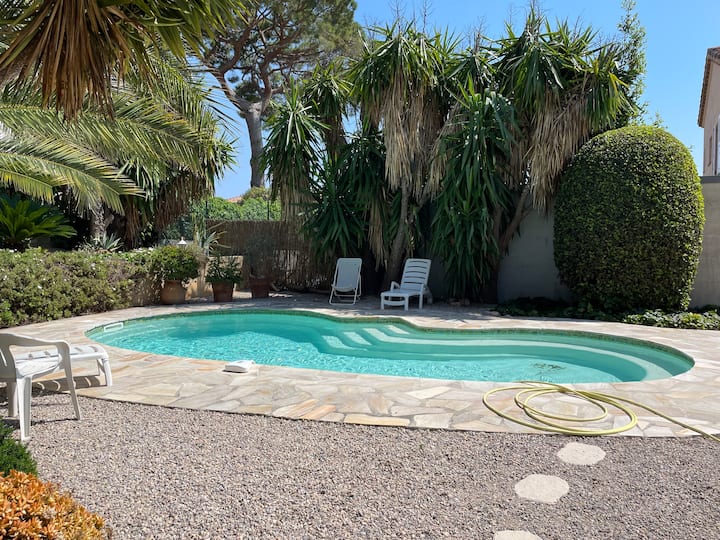 Maison Individuelle Avec Piscine - Antibes