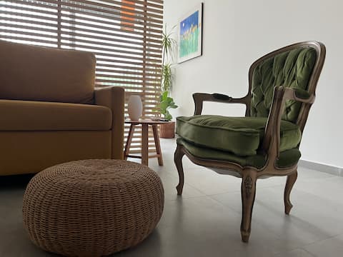 Top Airbnb: Boutique 4th Floor with Terrace in La Plata