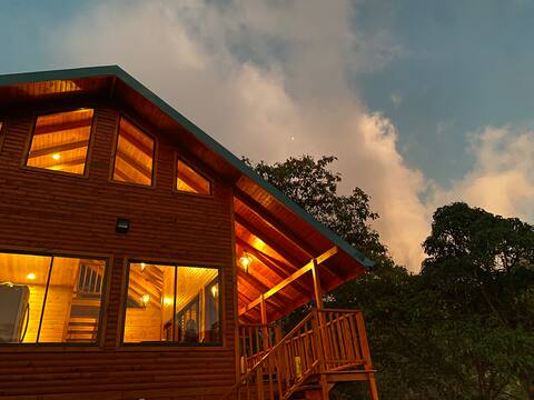 Nice Mountain Cabin in CostaRica