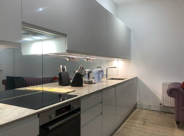 Blue Valley gallery image 5