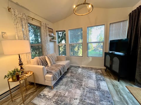 Private Oasis in the Cedars