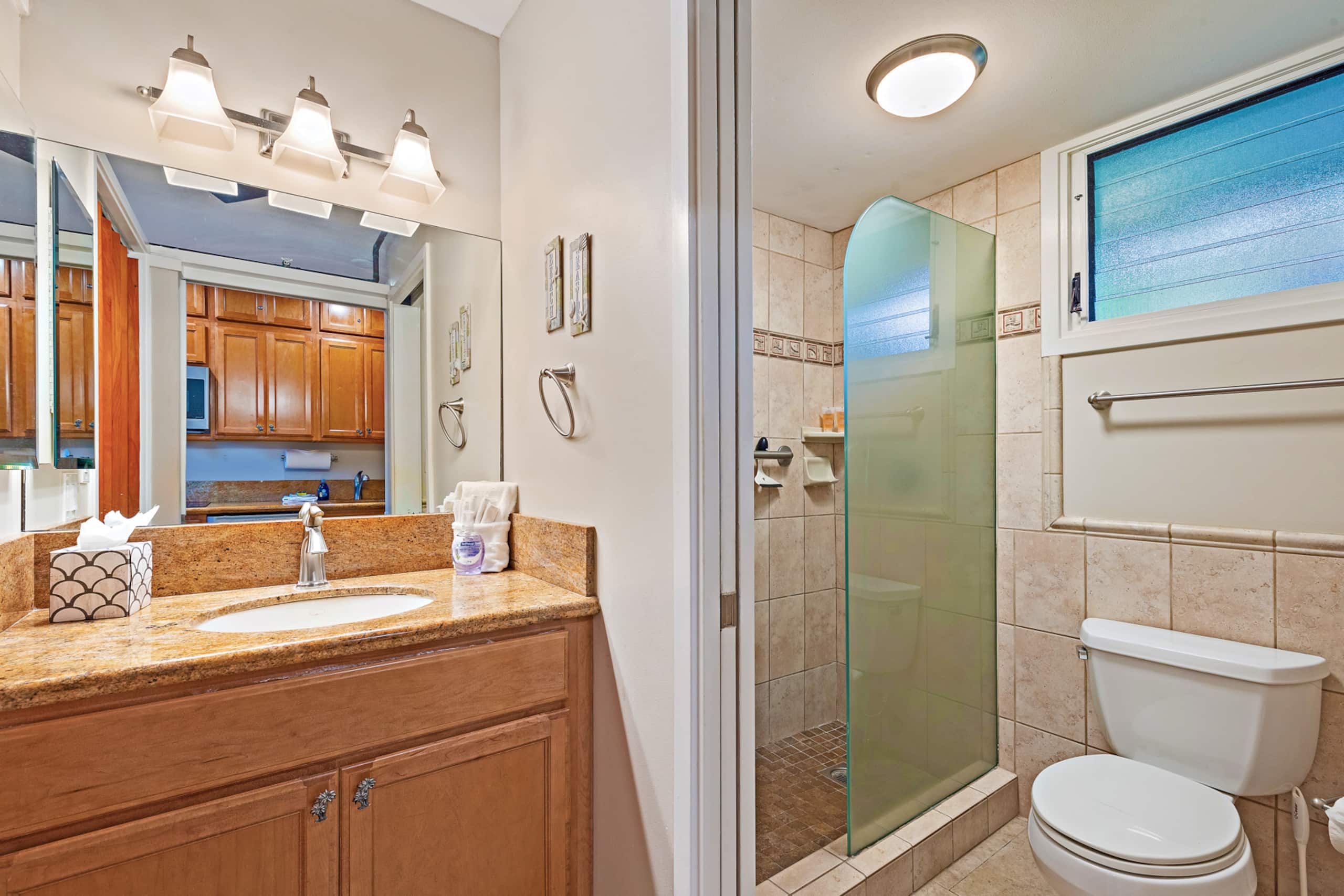 Condo in Lahaina · ★5.0 · Studio · 2 beds · 1 bath - Image 10