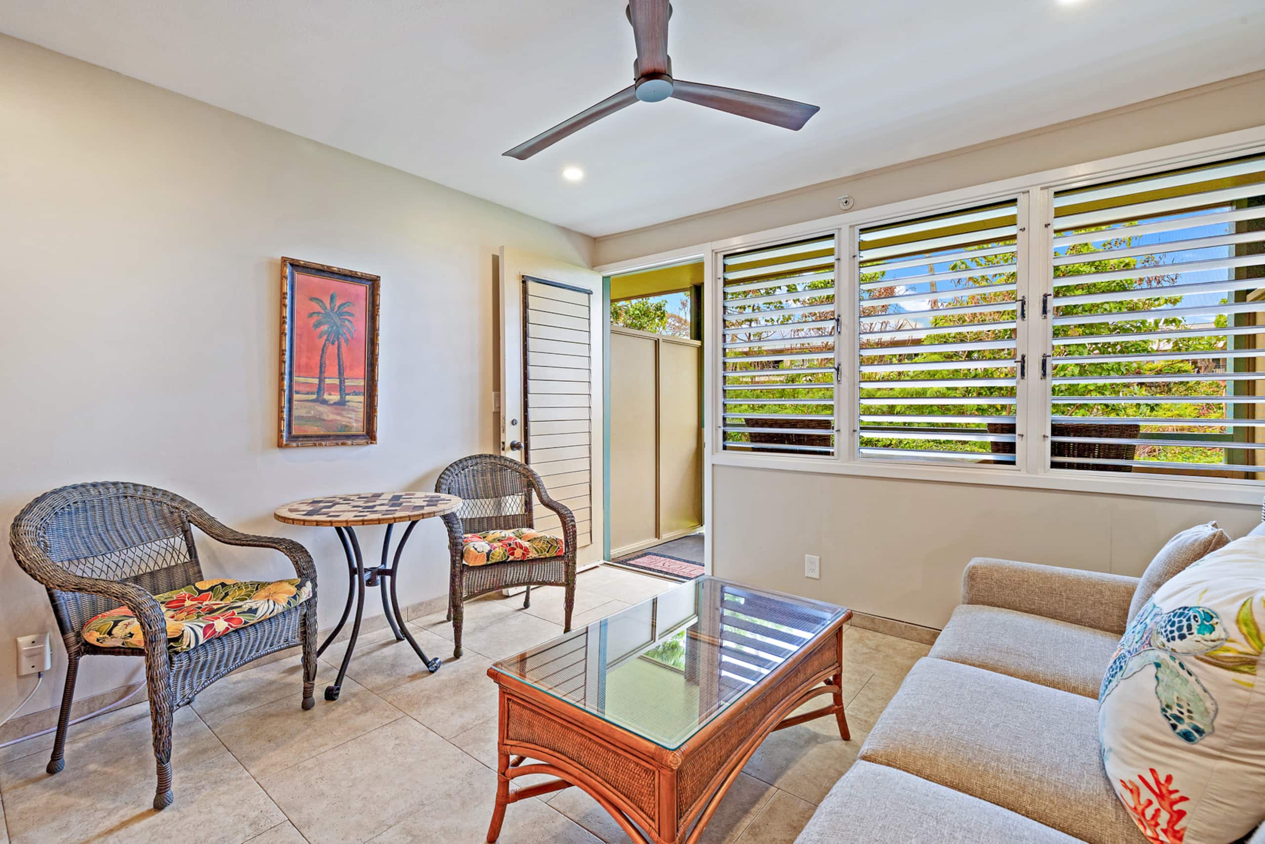 Condo in Lahaina · ★5.0 · Studio · 2 beds · 1 bath - Image 4