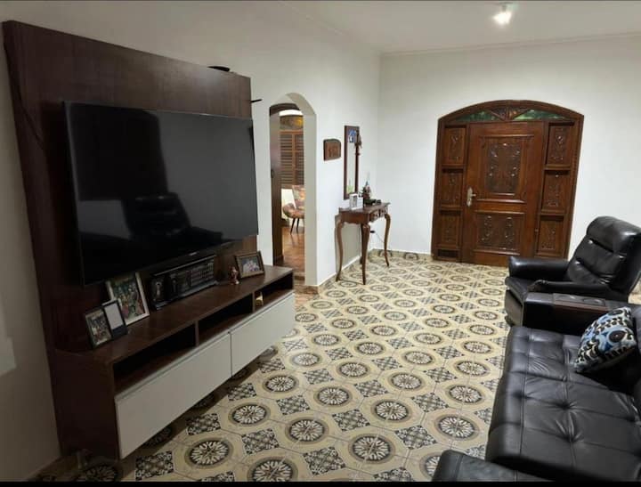 Casa Espaçosa  Centro Capital Ms - Campo Grande