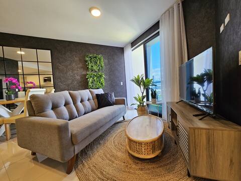 Elite Penthouse with unparalleled views