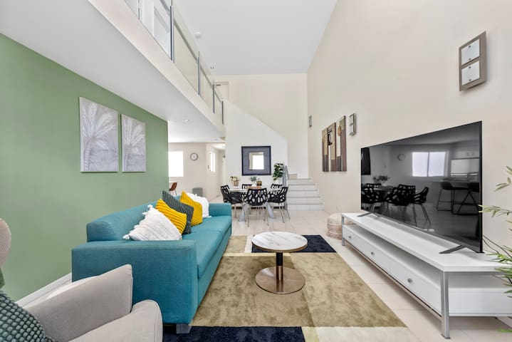 Lee And Bella managed Airbnb listing 3