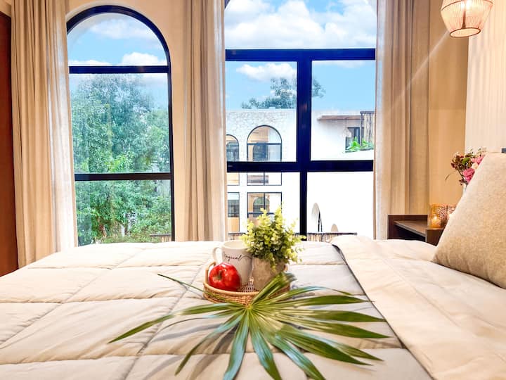 All bedrooms with Air conditioning and blinds for a good nights rest.