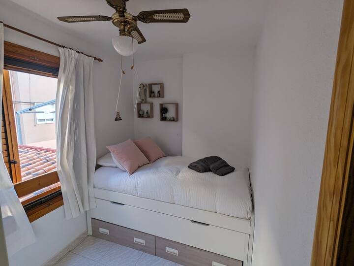 غرفة النوم 2