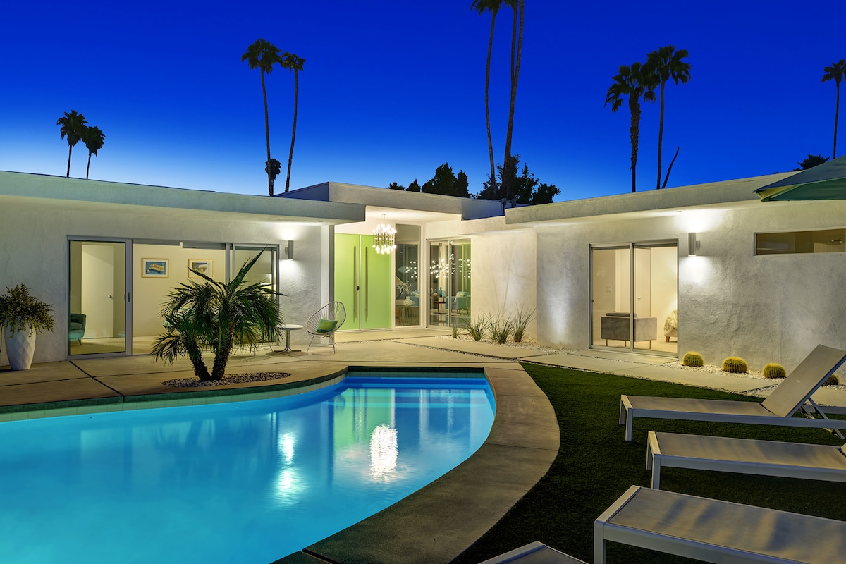Twin Palms House — view 5