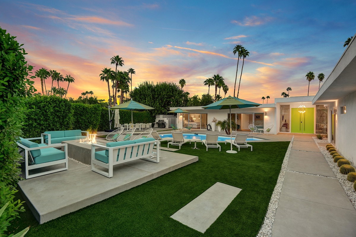 Twin Palms House — view 6
