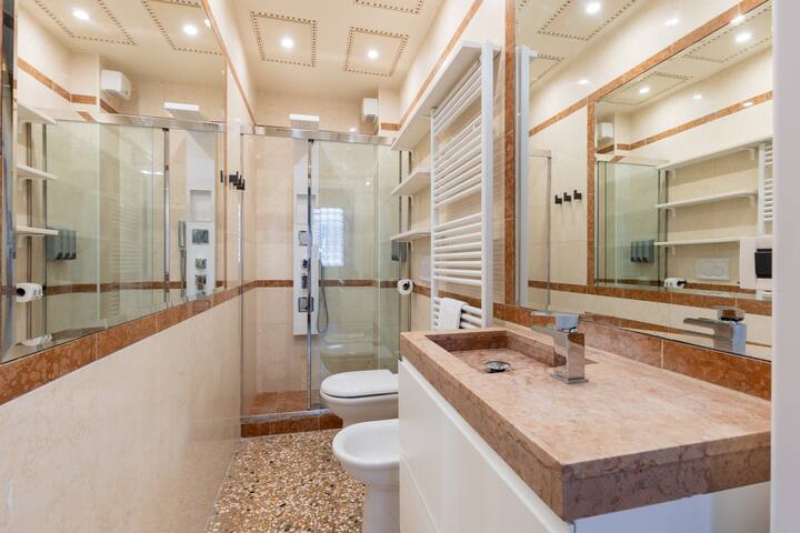 Villa Bottrigari-5 Appartamenti gallery image 4