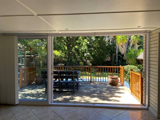 Fun-Loving Family Retreat gallery image 3