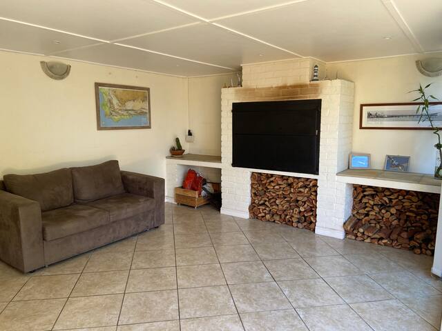 Fun-Loving Family Retreat gallery image 4