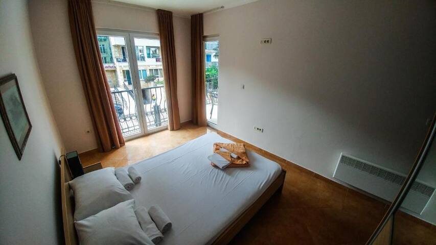 Blue Coast Travel managed Airbnb listing 2