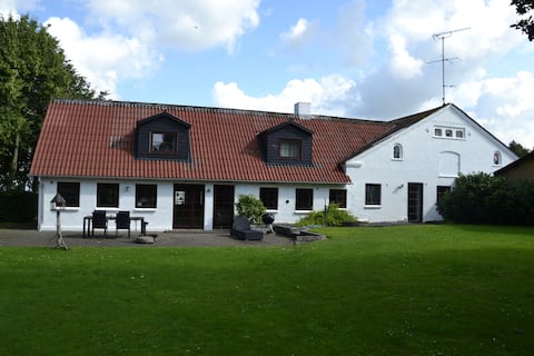 Rural idyll in fun surroundings