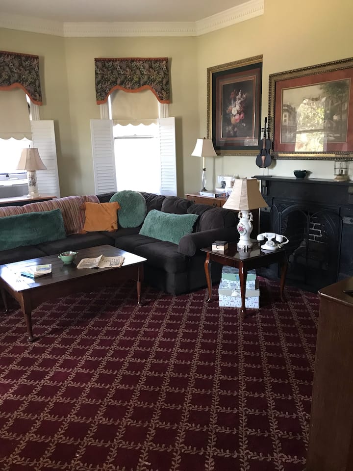 Olita's Heritage House - Clarksville, VA