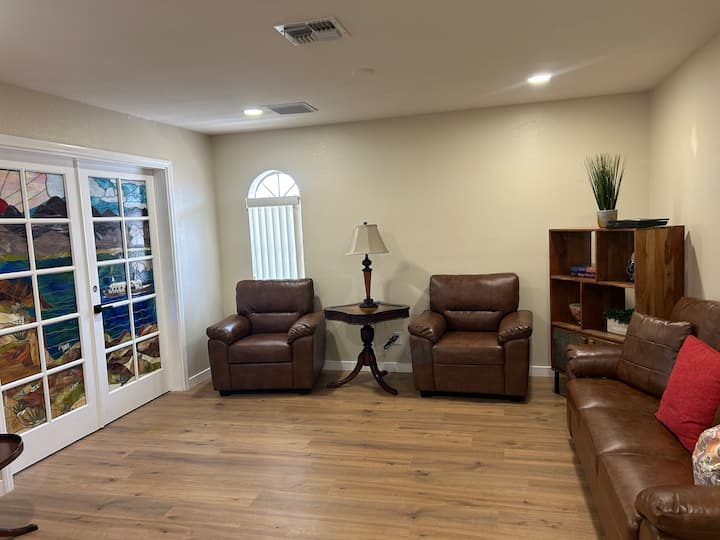 Bullhead River View Pool House - Laughlin, NV