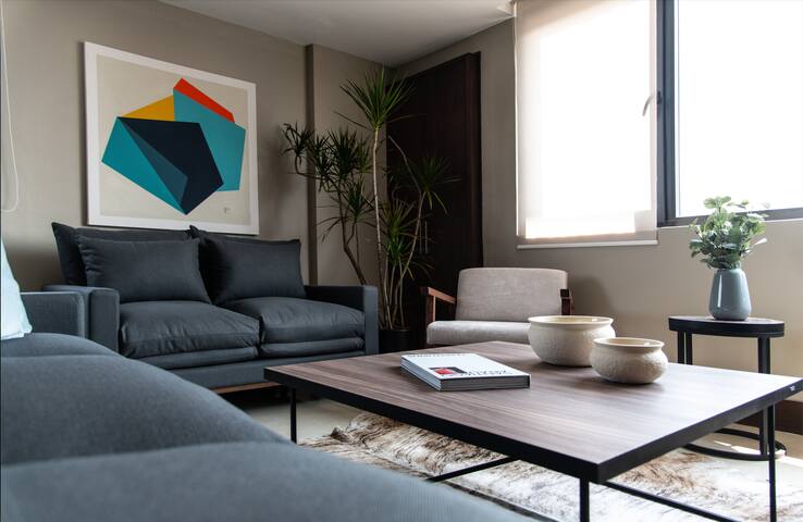 Mr. W | Roma Dreamy PH w/Terrace next to Cibeles gallery image 2