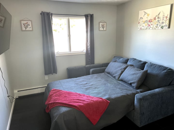 Brand New & Close To Casinos With Hot Tub - Norwich, CT