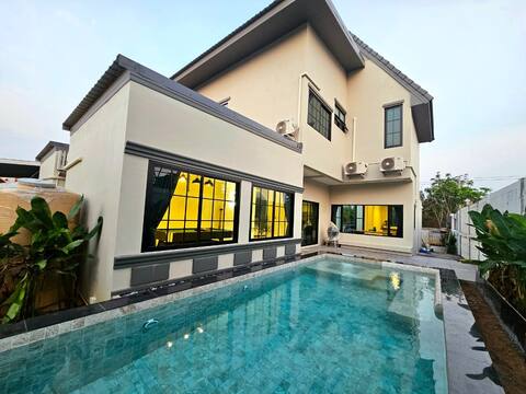 ฺBT1-Brittany Private Pool Villa-Pattaya