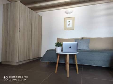 Top Airbnb: Oinoni's Home "Alexandros" in Δήμος Αίγινας