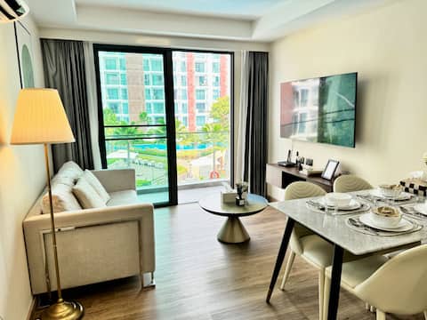 Pool View/Large Terrace/Near Central Festival/Big 2 Bed 2 Bath/Fully Equipped Kitchen 6195/2 Bedroom