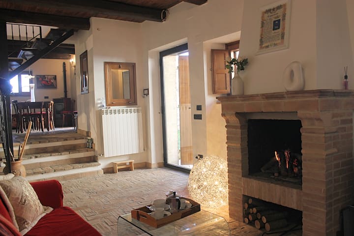 La Casa Di Lucapietro Dimora Storica - San Giacomo
