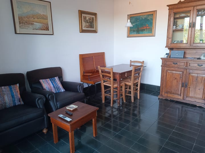 მისაღები ოთახი