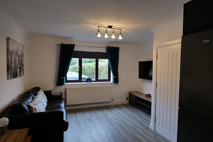 Comfortable & Tranquil Newly Renovated Apartment - イギリス ビーコンズフィールド