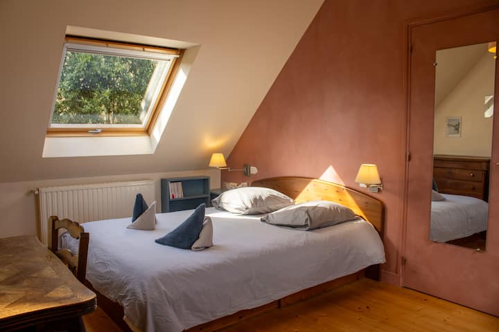 საძინებელი 4