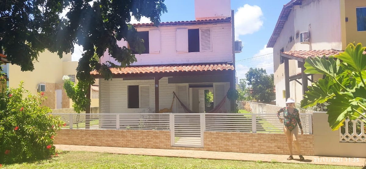 Rustic For Rent Sign House on Carneiros Beach - PE - Houses for Rent in Tamandaré ...
