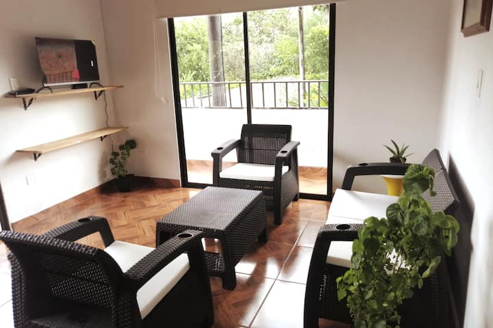 Hermosa Casa Segura Y Tranquila - San Carlos