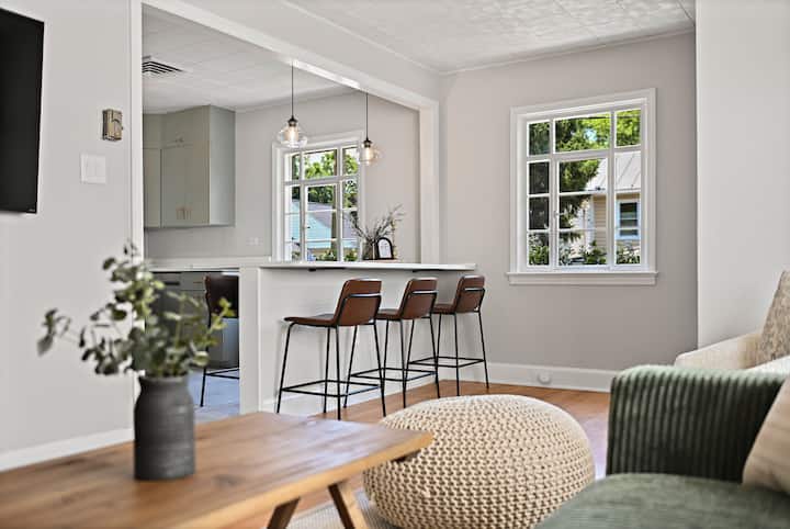 Retreat In Downtown Leesburg - リーズバーグ, VA