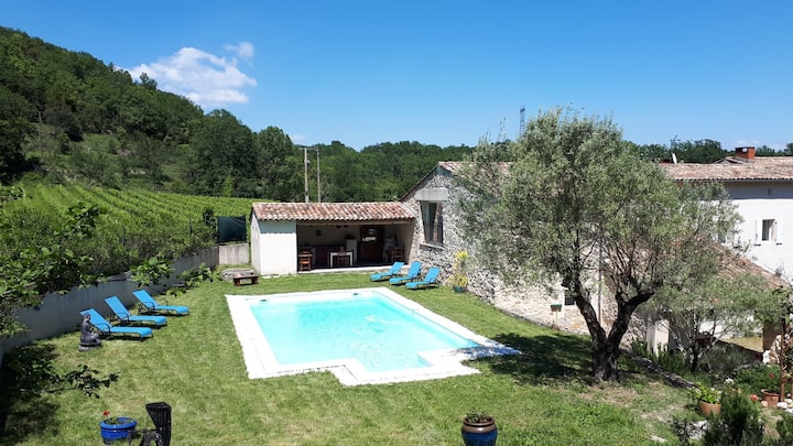 Magnifique Ferme Au Calme, Piscine Eau Salée - Montélimar