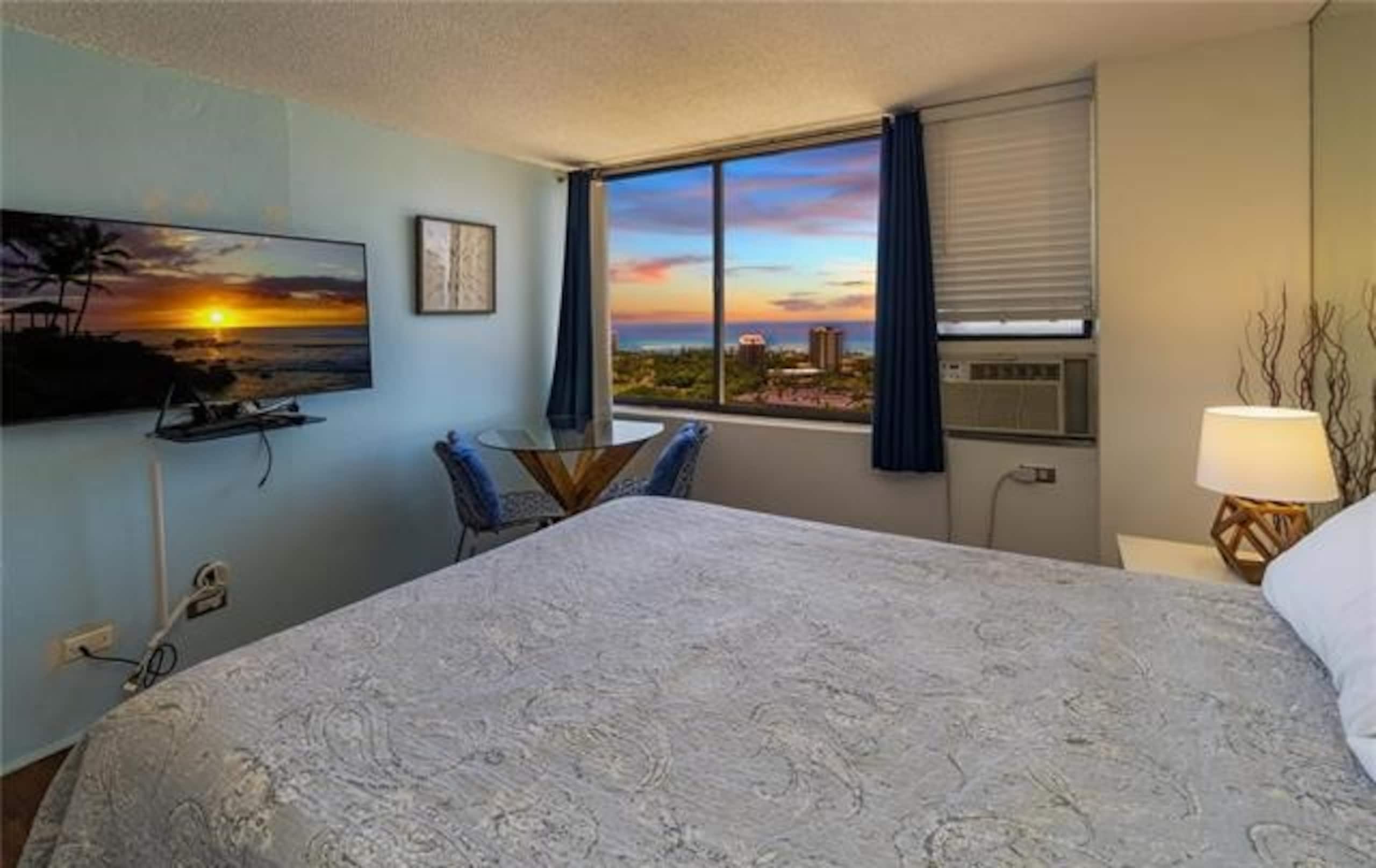 New Listing Ocean View Studio! - Photo 3