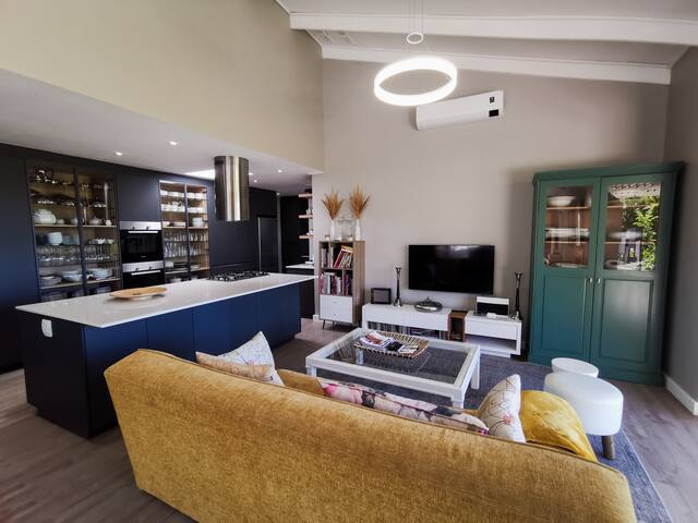 Mountain Retreat gallery image 4