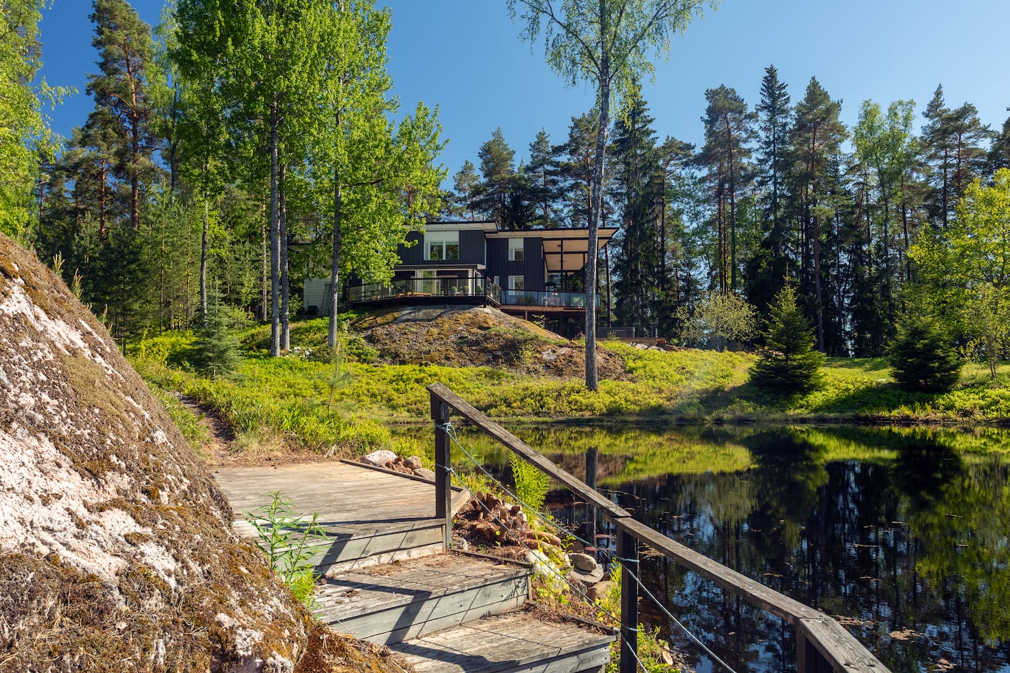 Stay North - Mustikka 5