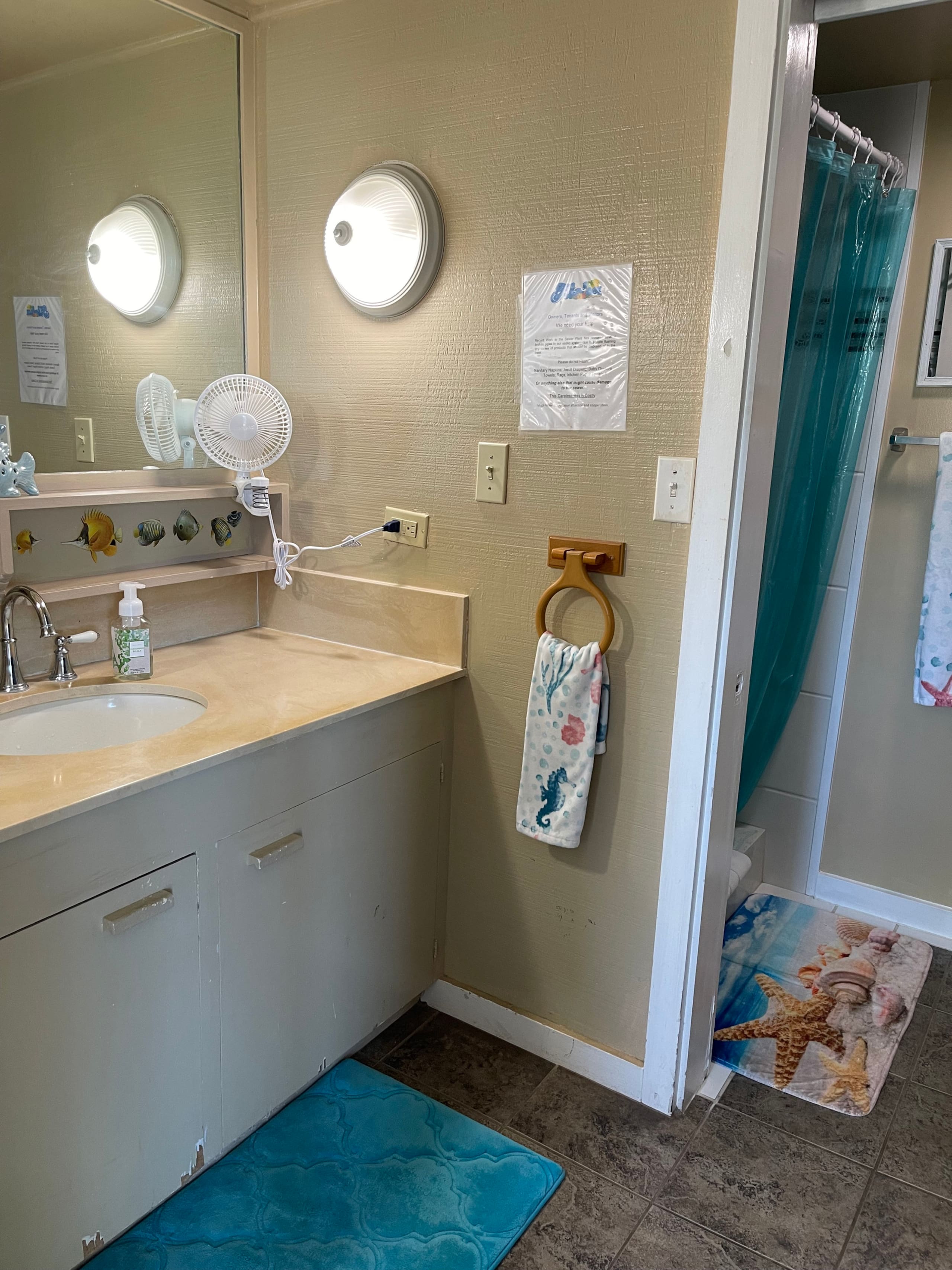 Aloha Beach Front Cottage - Image 8