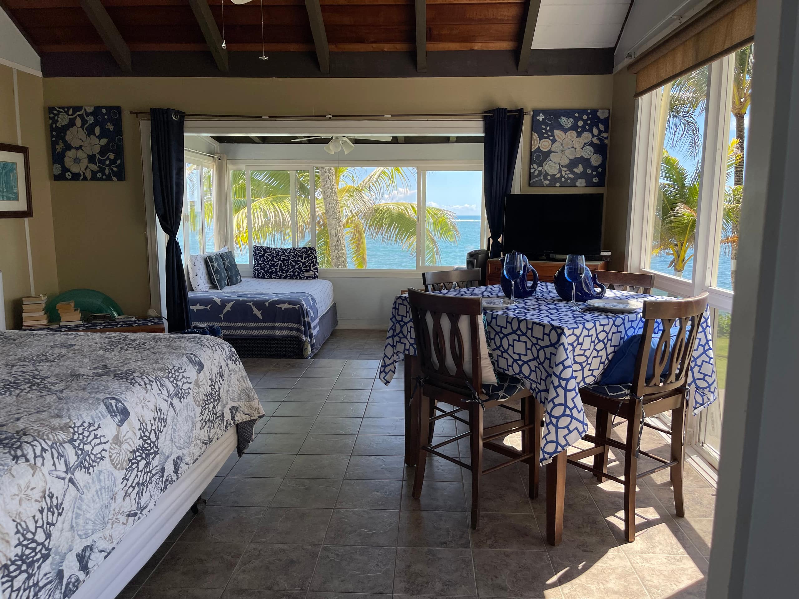 Aloha Beach Front Cottage - Image 2