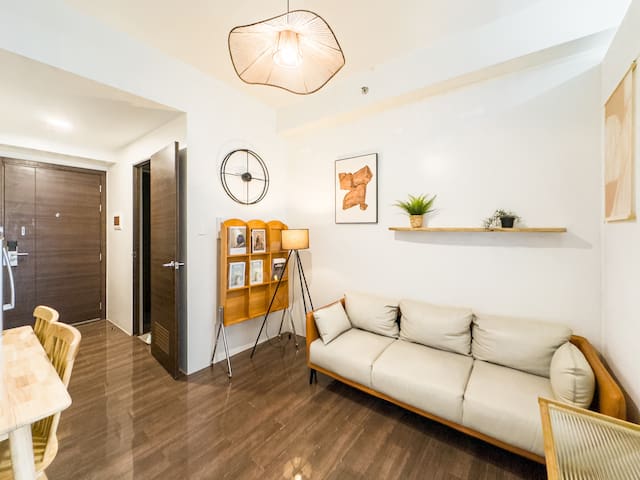 Gemstone BR managed Airbnb listing 1