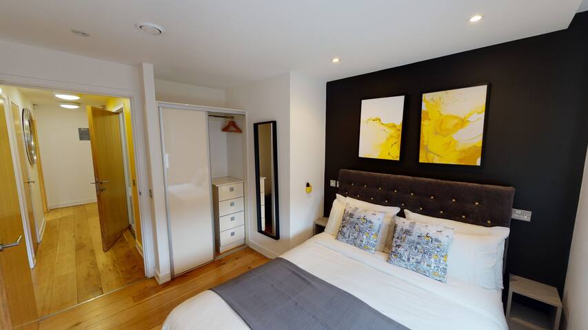 2 bedroom 2 bathroom 5 people @ MCR City Centre gallery image 5